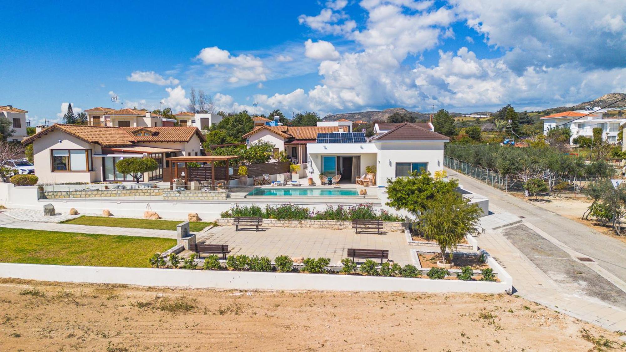 Villa Pacy Agios Theodoros Exterior foto